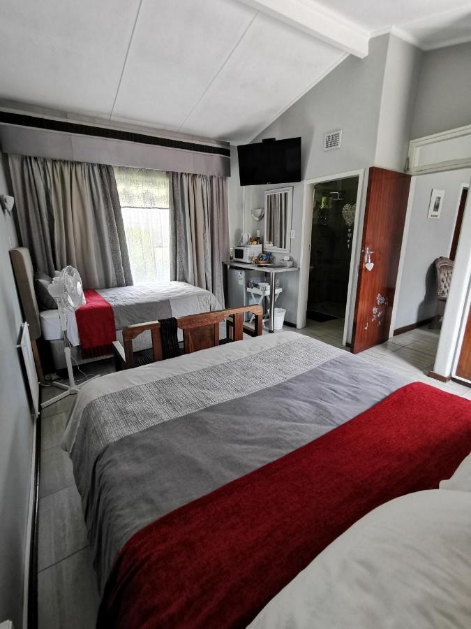 Stew S Room Pietersburg Buitenkant foto