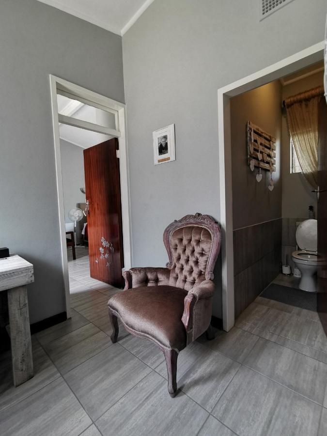 Stew S Room Pietersburg Buitenkant foto